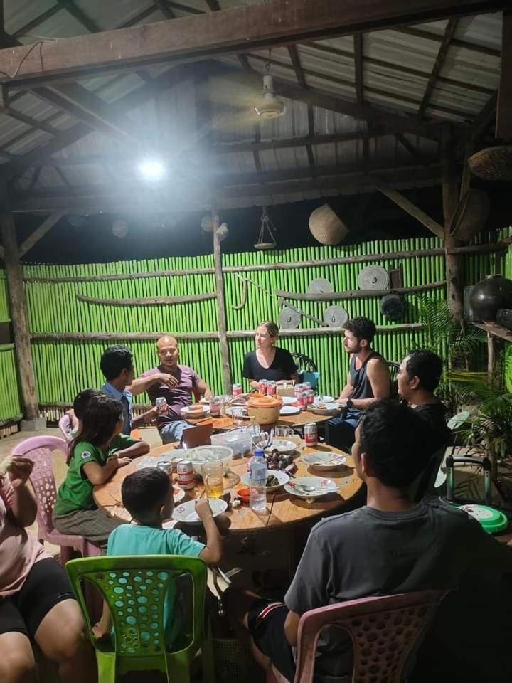Odambang Village Homestay Battambang Esterno foto