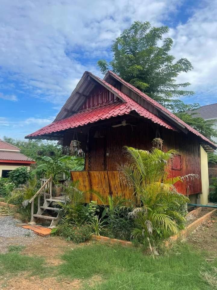 Odambang Village Homestay Battambang Esterno foto